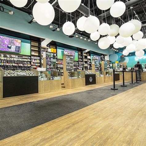 Whether you’re an MMJ cardholder or a 21+ adult, we welcome you with a comfortable environment. . Joyology wayne mi